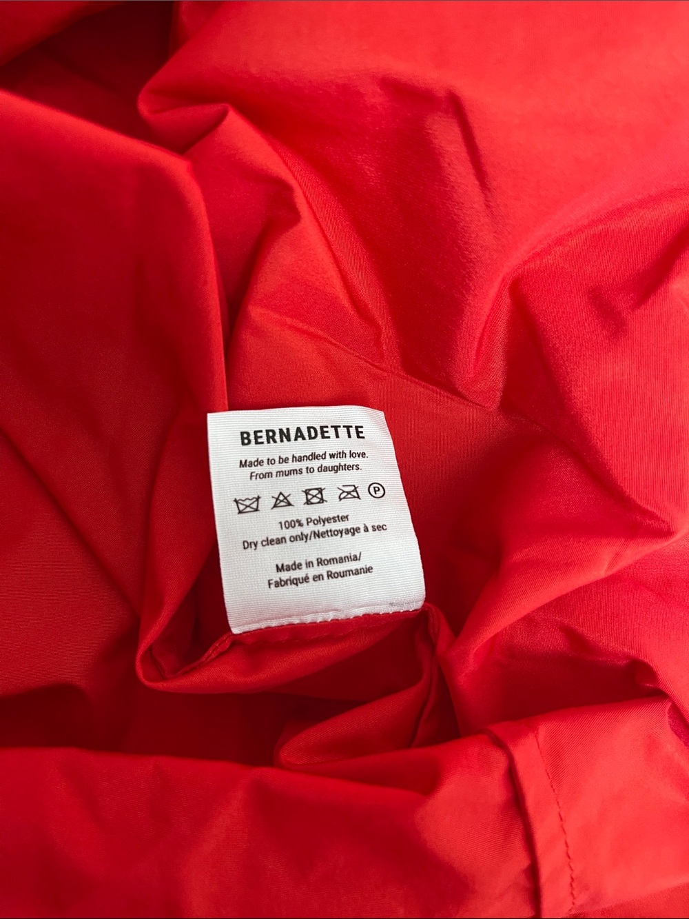 BERNADETTE Brigitte Off the Shoulder Bow Embellished Taffeta Red Maxi Dress Sz 4 - Picture 10 of 10